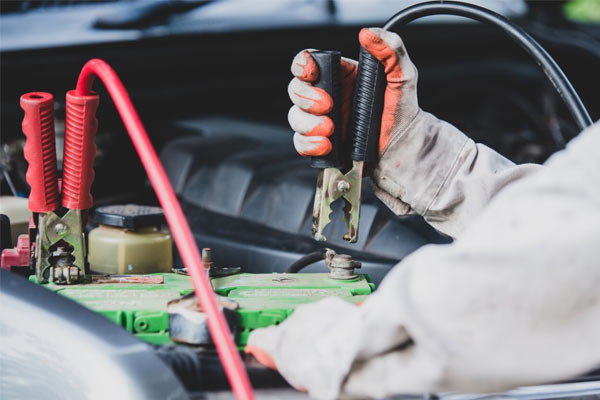 Starthilfe Wien - Batterie überbrücken