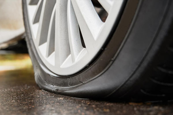 Reifenpanne - Schneller Reifenwechsel