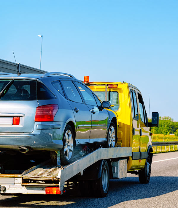 Professioneller Abschleppvorgang Wien